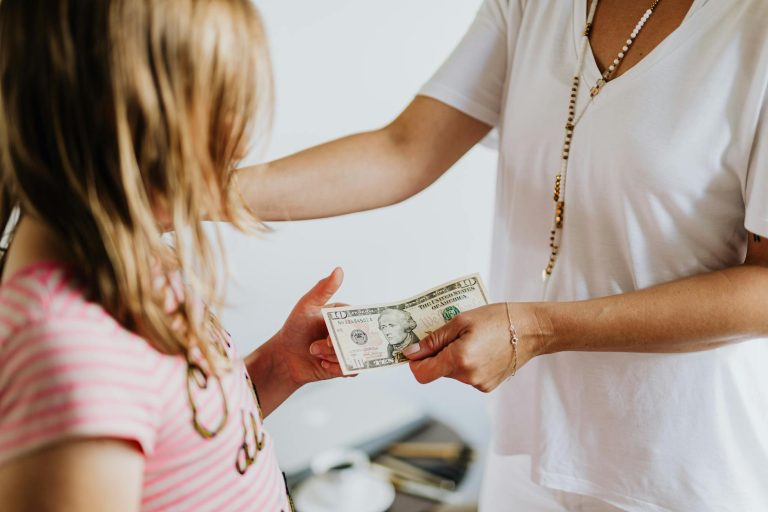 Como se preparar financeiramente para ter filhos: Guia completo